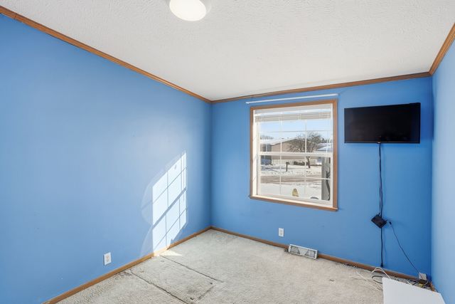 33 Drake Lane, Beecher, IL 60401