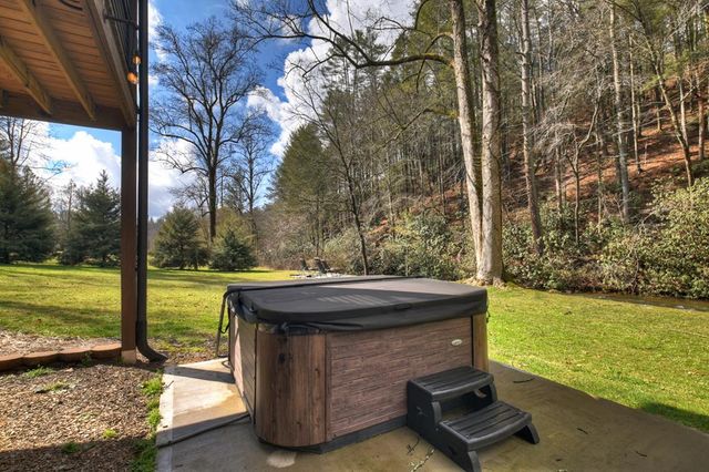 77 Watersong Trail, Ellijay, GA 30540