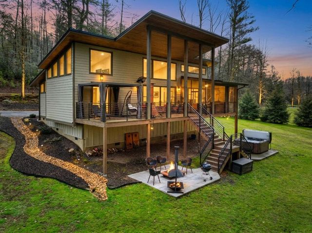 77 Watersong Trail, Ellijay, GA 30540