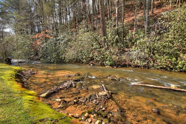 77 Watersong Trail, Ellijay, GA 30540
