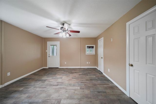 30720 Waller Spring Creek Road, Waller, TX 77484