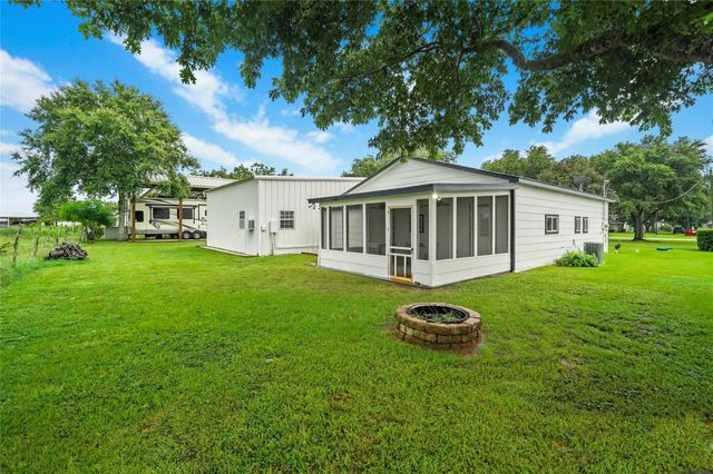 30720 Waller Spring Creek Road, Waller, TX 77484