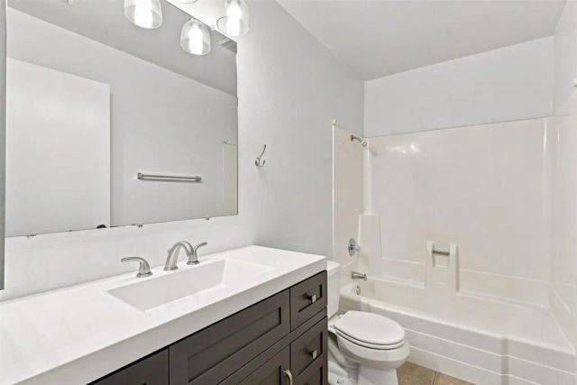 4394 Albatross Way, Oceanside, CA 92057