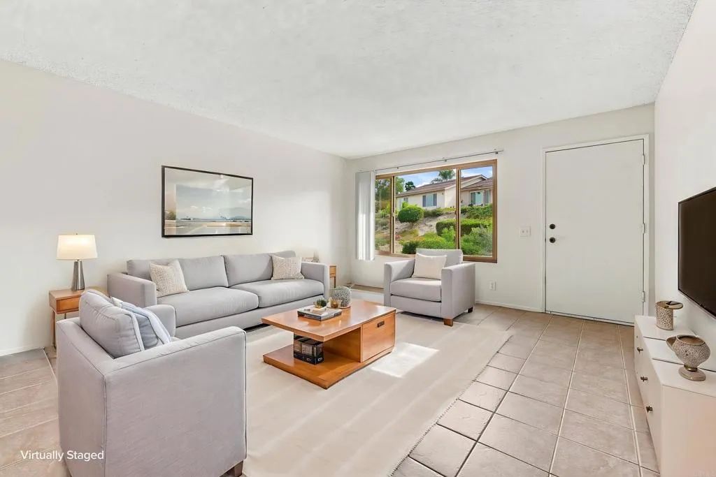 4394 Albatross Way, Oceanside, CA 92057