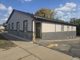 1095 W Huron Street, Waterford Charter Township, MI 48328