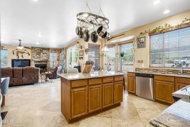 83 S GERONIMO Road, Apache Junction, AZ 85119