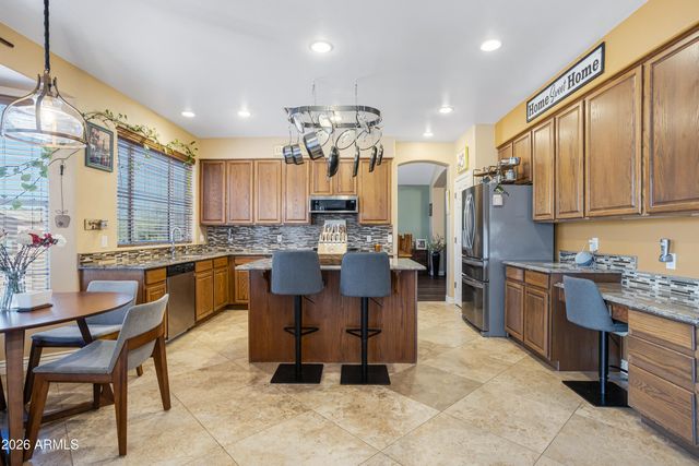83 S GERONIMO Road, Apache Junction, AZ 85119
