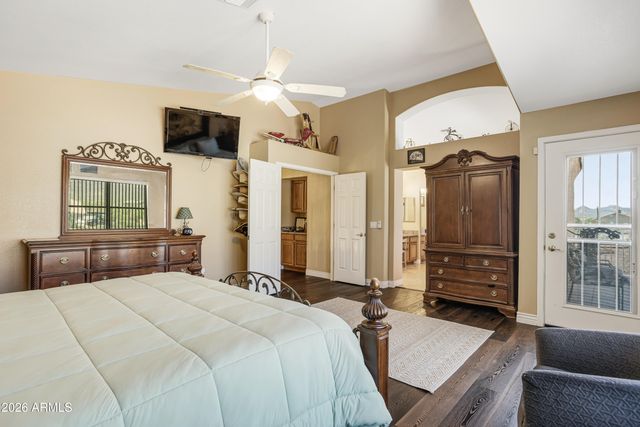 83 S GERONIMO Road, Apache Junction, AZ 85119