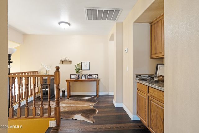 83 S GERONIMO Road, Apache Junction, AZ 85119