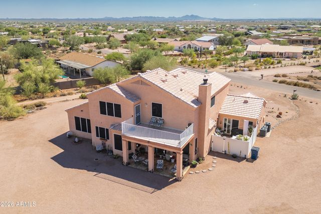 83 S GERONIMO Road, Apache Junction, AZ 85119
