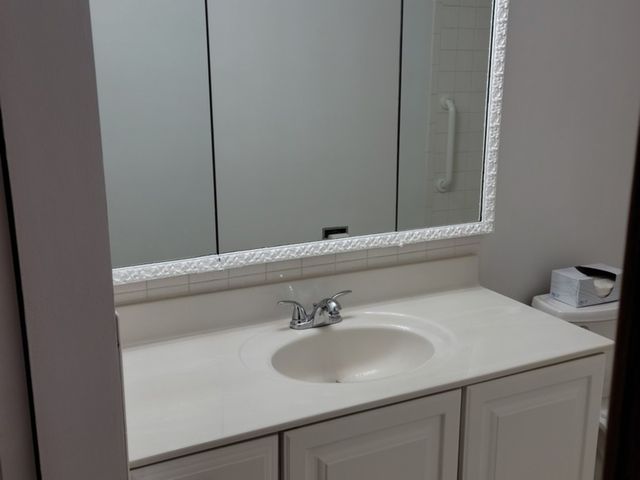 8035 Oconnor Drive 2E, River Grove, IL 60171