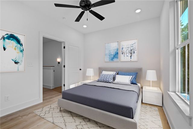 588 S Willow Avenue 2, Fayetteville, AR 72701