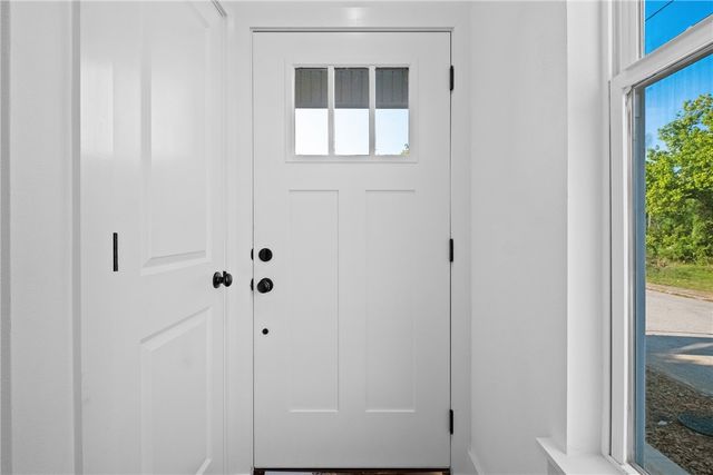 588 S Willow Avenue 2, Fayetteville, AR 72701