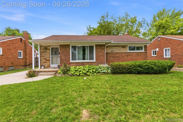 24671 Kenosha Street, Oak Park, MI 48237