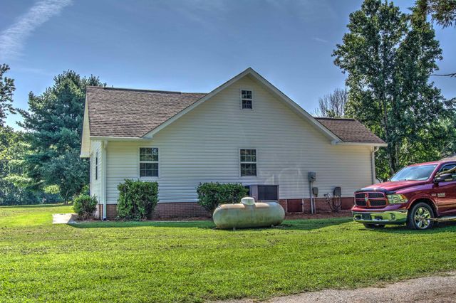 131 Prater Road, Trenton, GA 30752
