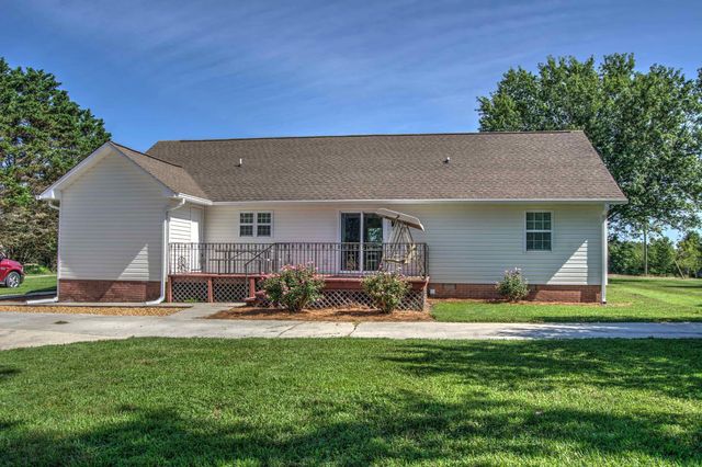 131 Prater Road, Trenton, GA 30752