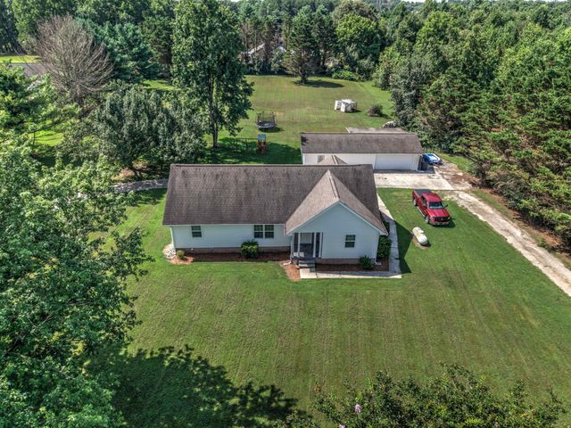 131 Prater Road, Trenton, GA 30752