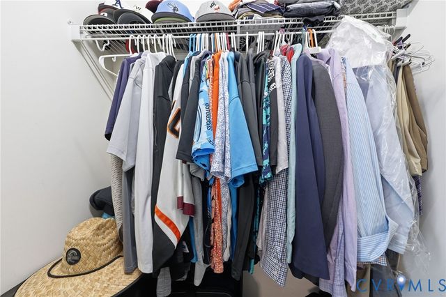 109 St Charles Pl, Aylett, VA 23009