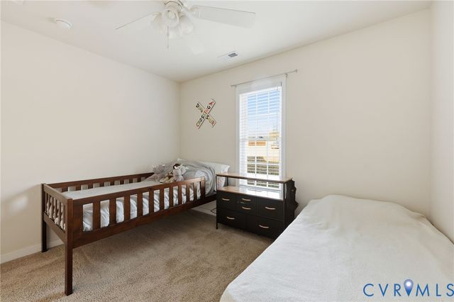 109 St Charles Pl, Aylett, VA 23009