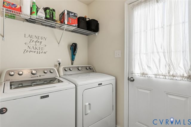 109 St Charles Pl, Aylett, VA 23009