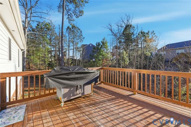 109 St Charles Pl, Aylett, VA 23009