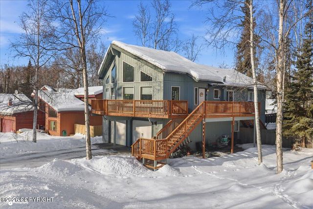 2241 Sues Way, Anchorage, AK 99516