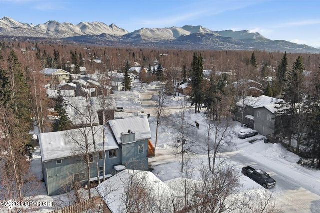2241 Sues Way, Anchorage, AK 99516