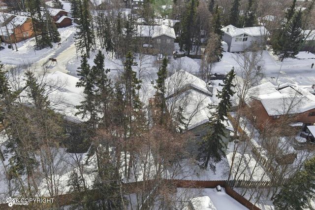 2241 Sues Way, Anchorage, AK 99516