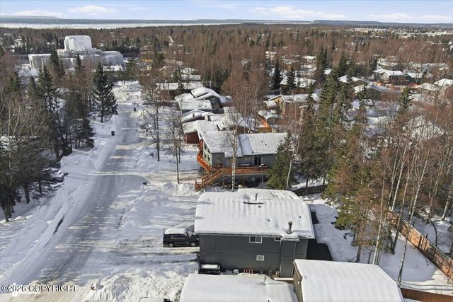 2241 Sues Way, Anchorage, AK 99516