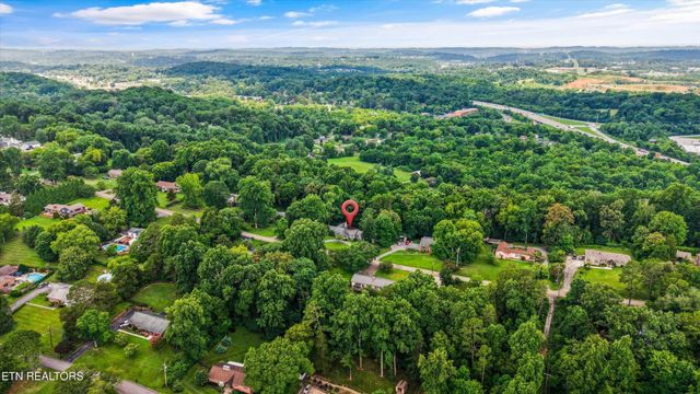 5403 E Sunset Rd, Knoxville, TN 37914
