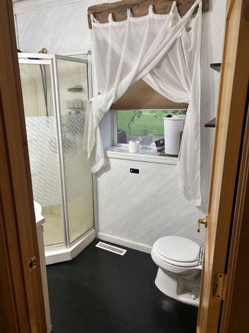 W2649 State Road 33, La Crosse, WI 54601