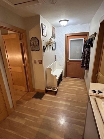 W2649 State Road 33, La Crosse, WI 54601