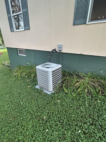 W2649 State Road 33, La Crosse, WI 54601