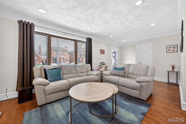 6734 Plainview Avenue, St Louis, MO 63109