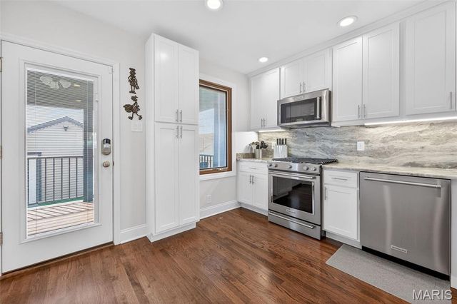 6734 Plainview Avenue, St Louis, MO 63109