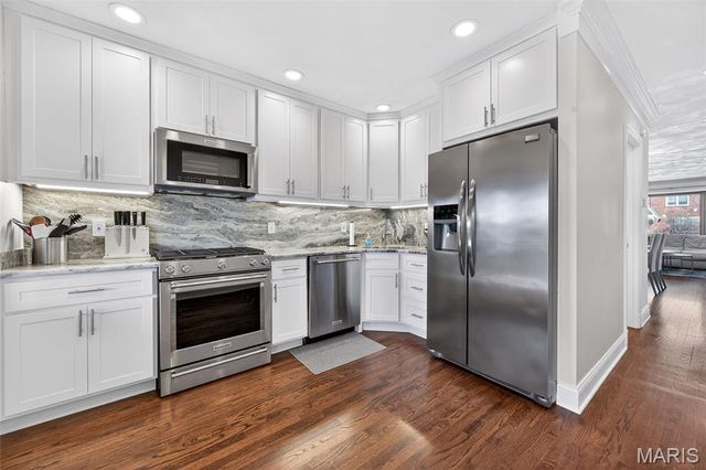 6734 Plainview Avenue, St Louis, MO 63109