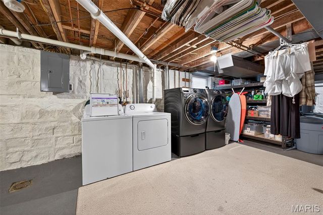 6734 Plainview Avenue, St Louis, MO 63109