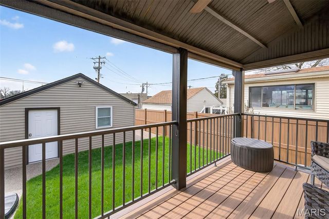 6734 Plainview Avenue, St Louis, MO 63109