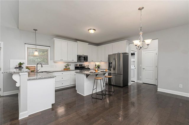 137 Unicoi Way, Dallas, GA 30132