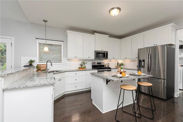 137 Unicoi Way, Dallas, GA 30132