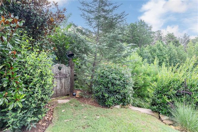 137 Unicoi Way, Dallas, GA 30132