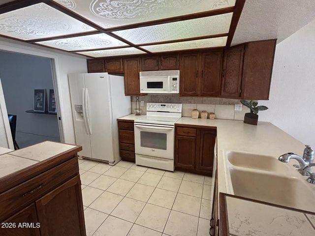 831 N 85TH Place N, Scottsdale, AZ 85257