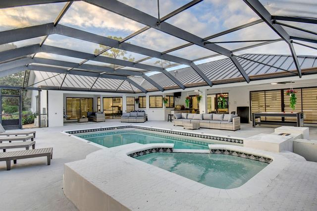 13302 Doubletree Circle, Wellington, FL 33414