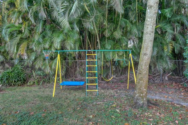 13302 Doubletree Circle, Wellington, FL 33414