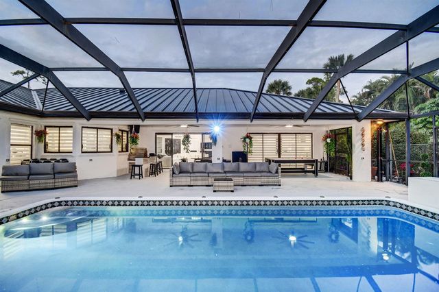 13302 Doubletree Circle, Wellington, FL 33414