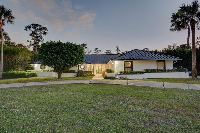 13302 Doubletree Circle, Wellington, FL 33414