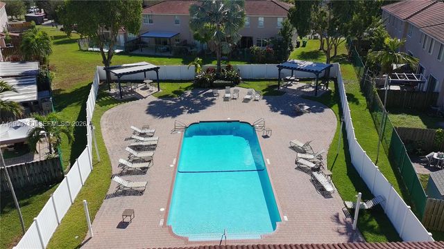 13865 SW 275th Ter, Homestead, FL 33032