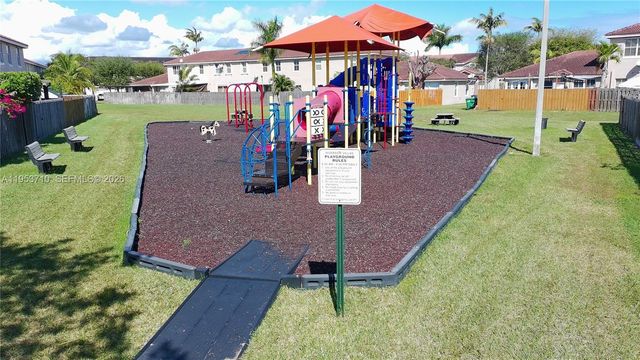 13865 SW 275th Ter, Homestead, FL 33032