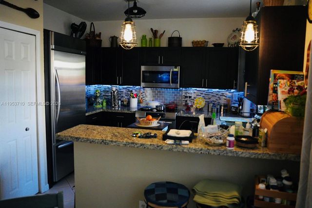 13865 SW 275th Ter, Homestead, FL 33032