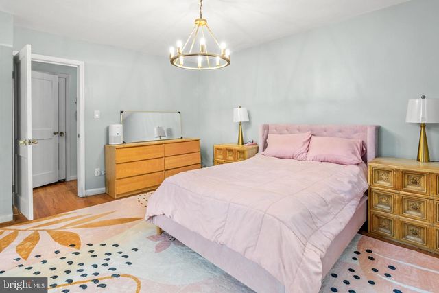 3234 E NORTHERN PKWY, Baltimore, MD 21214